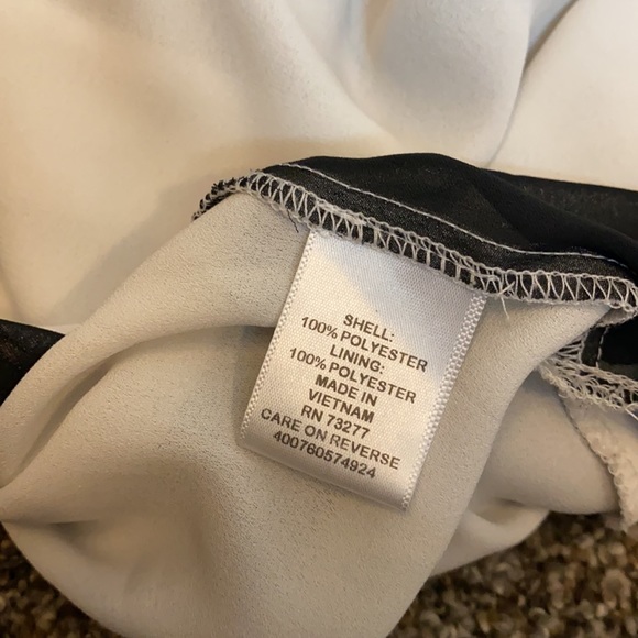 Elle Two Tone Top - Picture 5 of 5